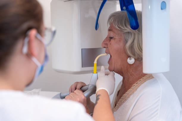 Best Broken or Cracked Tooth Emergency Dentist in Galva, IL